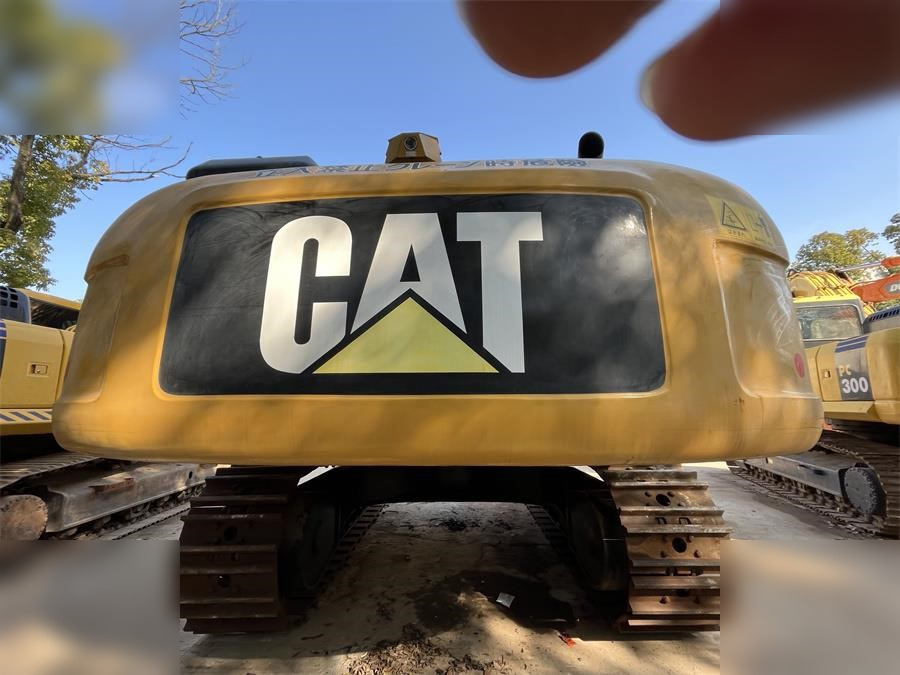 CATERPILLAR 336D2 - Escavatore cingolato: foto 2 CATERPILLAR 336D2 - Escavatore cingolato: foto 2