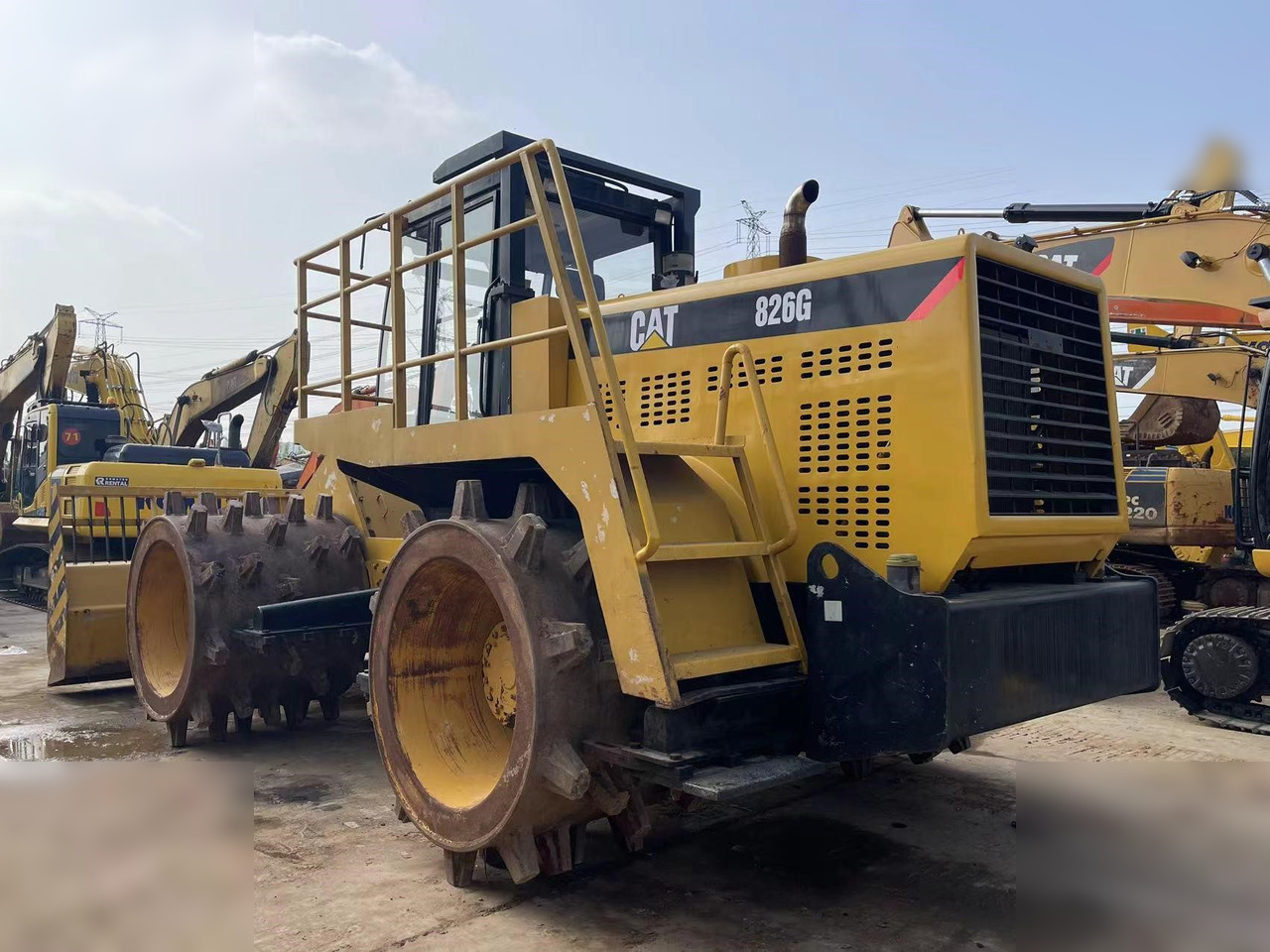 CATERPILLAR 826G - Rullo compattatore/ Rullo compressore: foto 4 CATERPILLAR 826G - Rullo compattatore/ Rullo compressore: foto 4