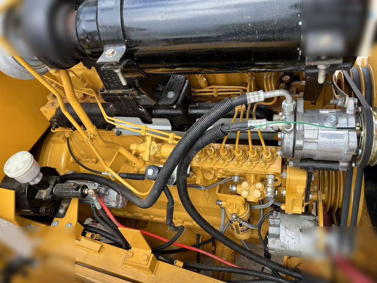 CATERPILLAR 966H - Pala gommata: foto 4 CATERPILLAR 966H - Pala gommata: foto 4