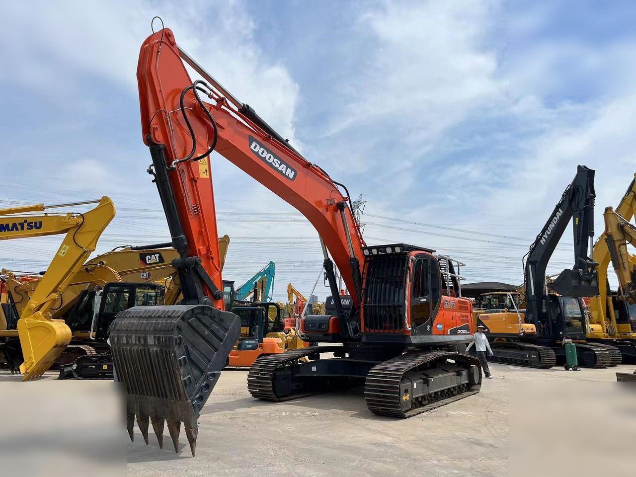 DOOSAN DX300 LC-9C - Escavatore cingolato: foto 3 DOOSAN DX300 LC-9C - Escavatore cingolato: foto 3