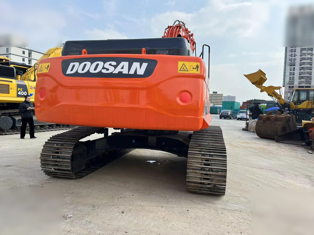 DOOSAN DX300 LC-9C - Escavatore cingolato: foto 5 DOOSAN DX300 LC-9C - Escavatore cingolato: foto 5