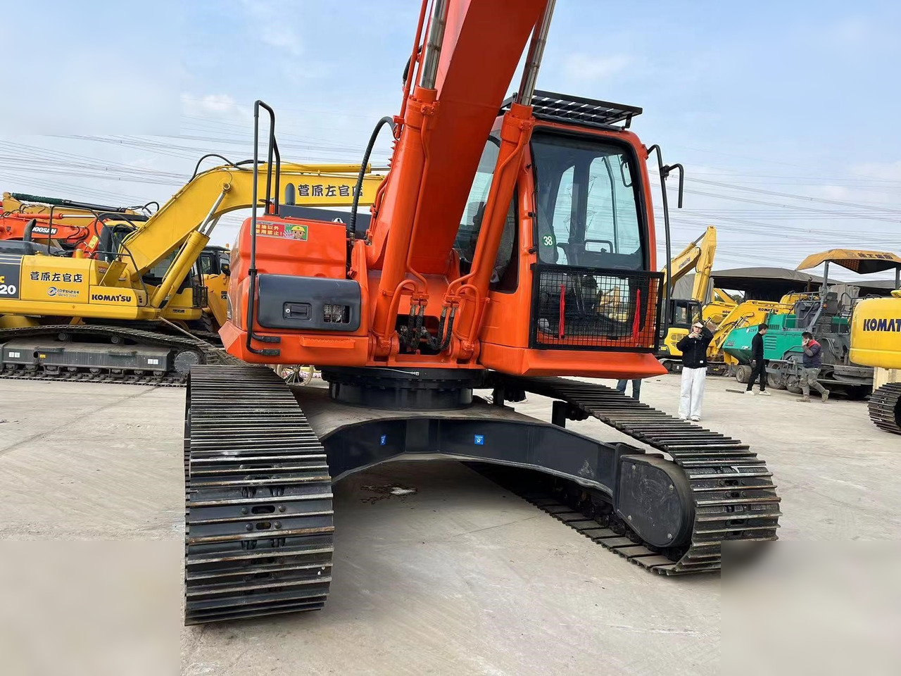 DOOSAN DX300 LC-9C - Escavatore cingolato: foto 3 DOOSAN DX300 LC-9C - Escavatore cingolato: foto 3