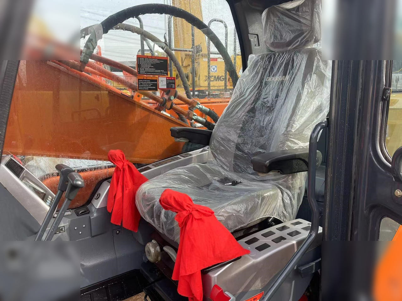 DOOSAN DX300 LCA - Escavatore cingolato: foto 5 DOOSAN DX300 LCA - Escavatore cingolato: foto 5