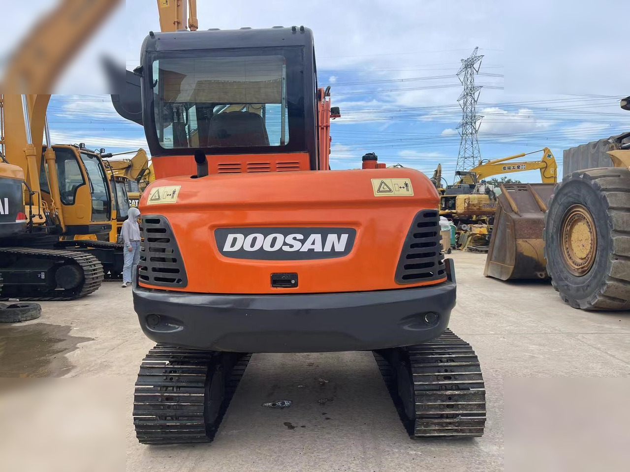 DOOSAN DX60-9C - Escavatore cingolato: foto 4 DOOSAN DX60-9C - Escavatore cingolato: foto 4