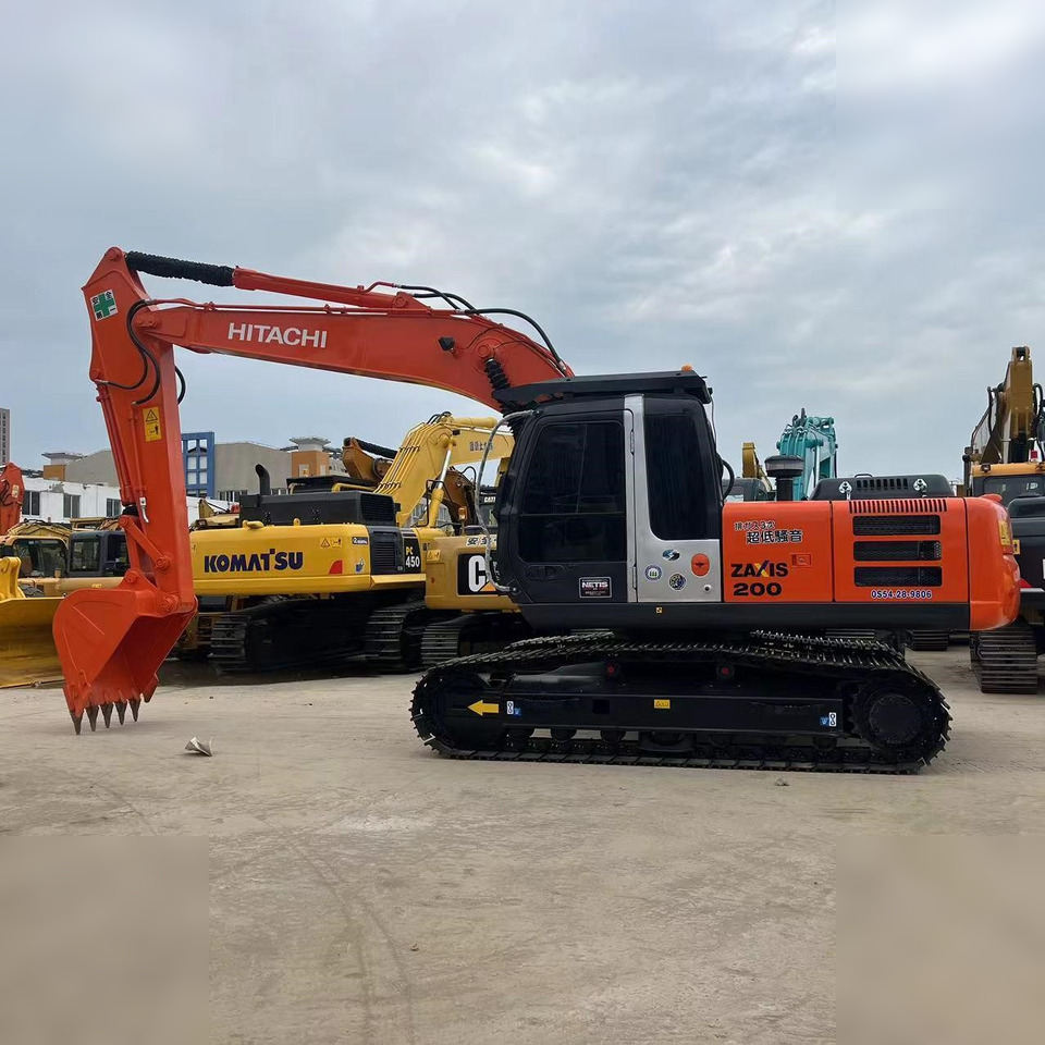 HITACHI ZX200-3G - Escavatore cingolato: foto 1 HITACHI ZX200-3G - Escavatore cingolato: foto 1