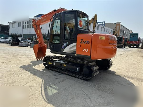 HITACHI ZX70 - Escavatore cingolato: foto 4 HITACHI ZX70 - Escavatore cingolato: foto 4