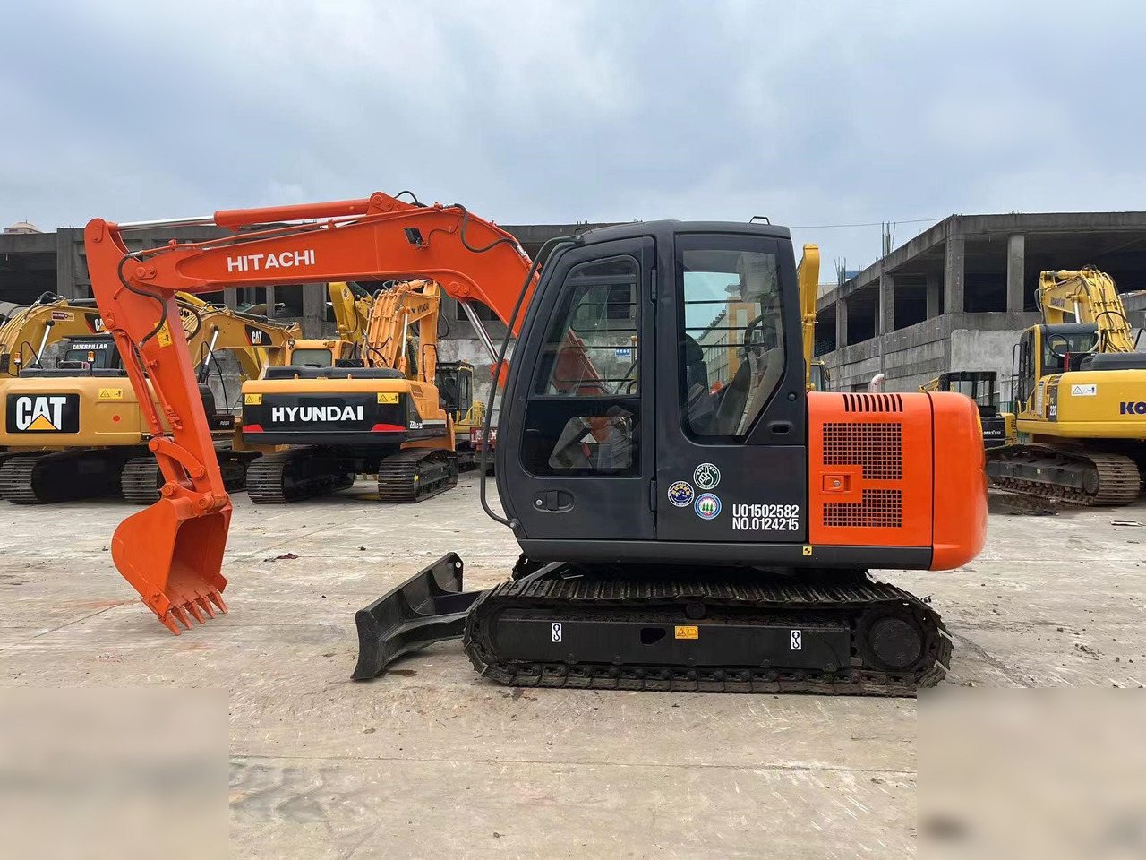 HITACHI ZX70 - Escavatore cingolato: foto 3 HITACHI ZX70 - Escavatore cingolato: foto 3