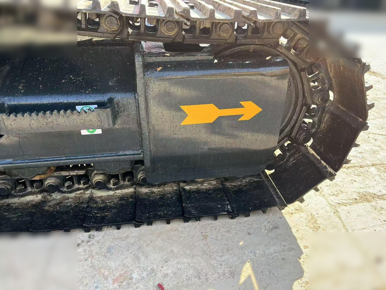 HYUNDAI ROBEX 220 LC-9S - Escavatore cingolato: foto 5 HYUNDAI ROBEX 220 LC-9S - Escavatore cingolato: foto 5