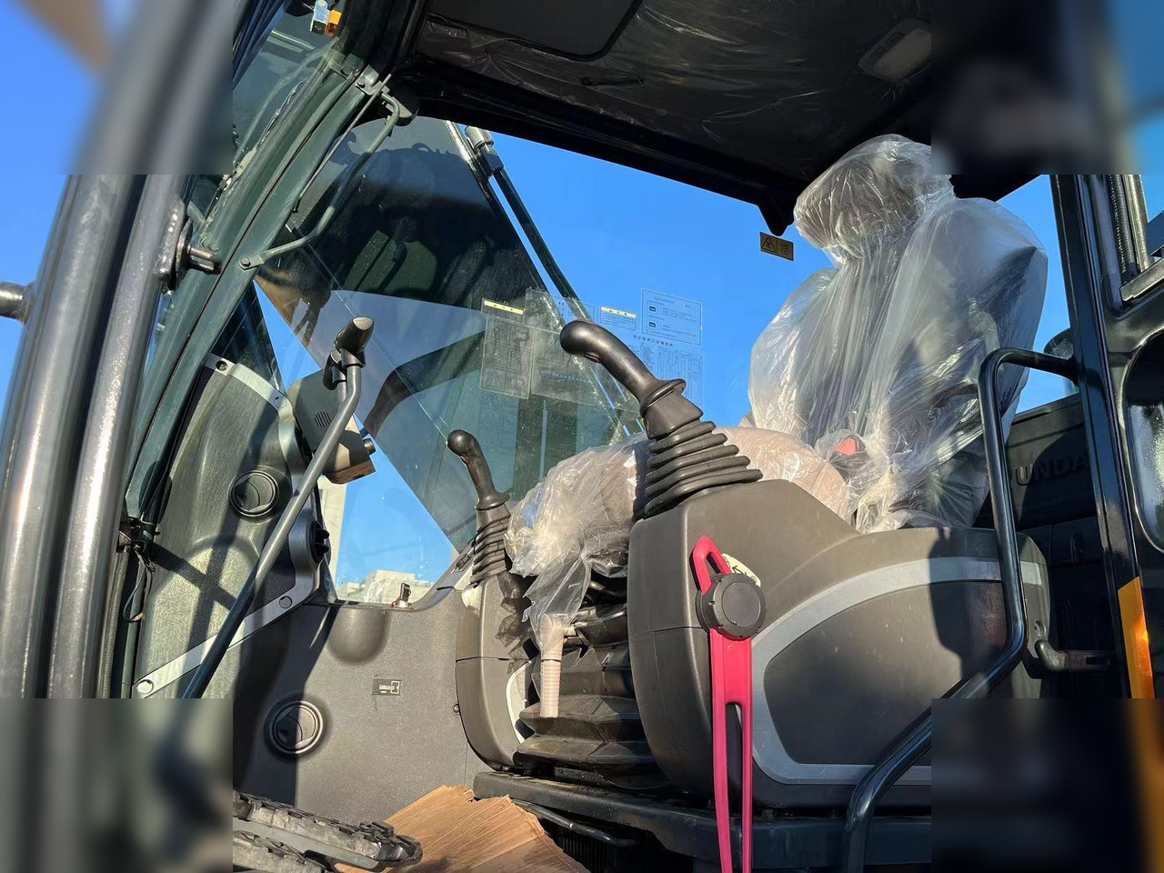 Escavatore cingolato HYUNDAI ROBEX 220 LC-9S: foto 7