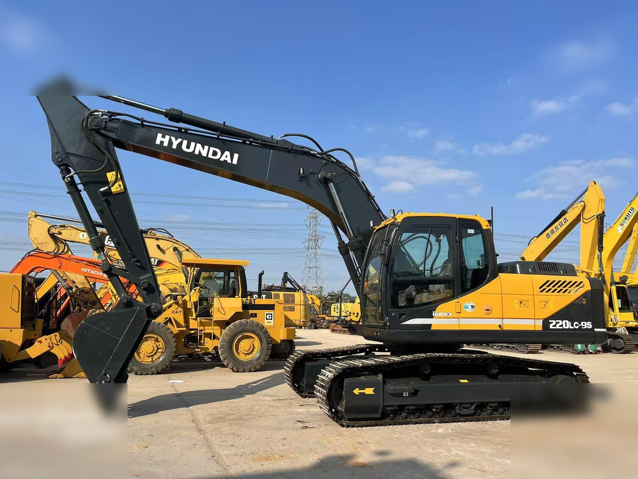 HYUNDAI ROBEX 220 LC-9S - Escavatore cingolato: foto 1 HYUNDAI ROBEX 220 LC-9S - Escavatore cingolato: foto 1