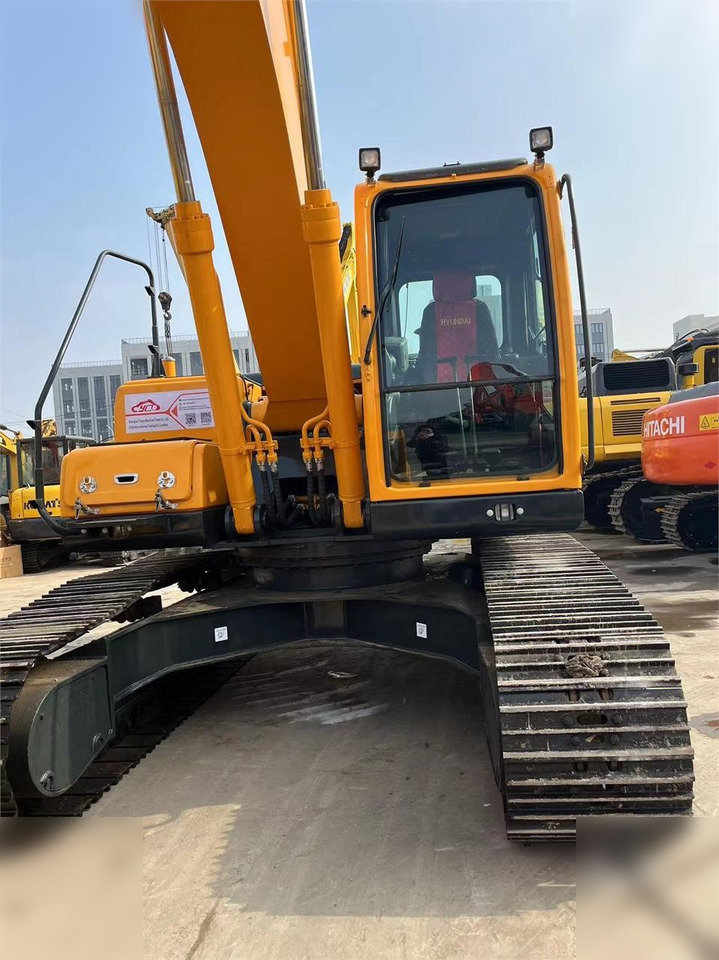 HYUNDAI ROBEX 220 LC-9S - Escavatore cingolato: foto 4 HYUNDAI ROBEX 220 LC-9S - Escavatore cingolato: foto 4