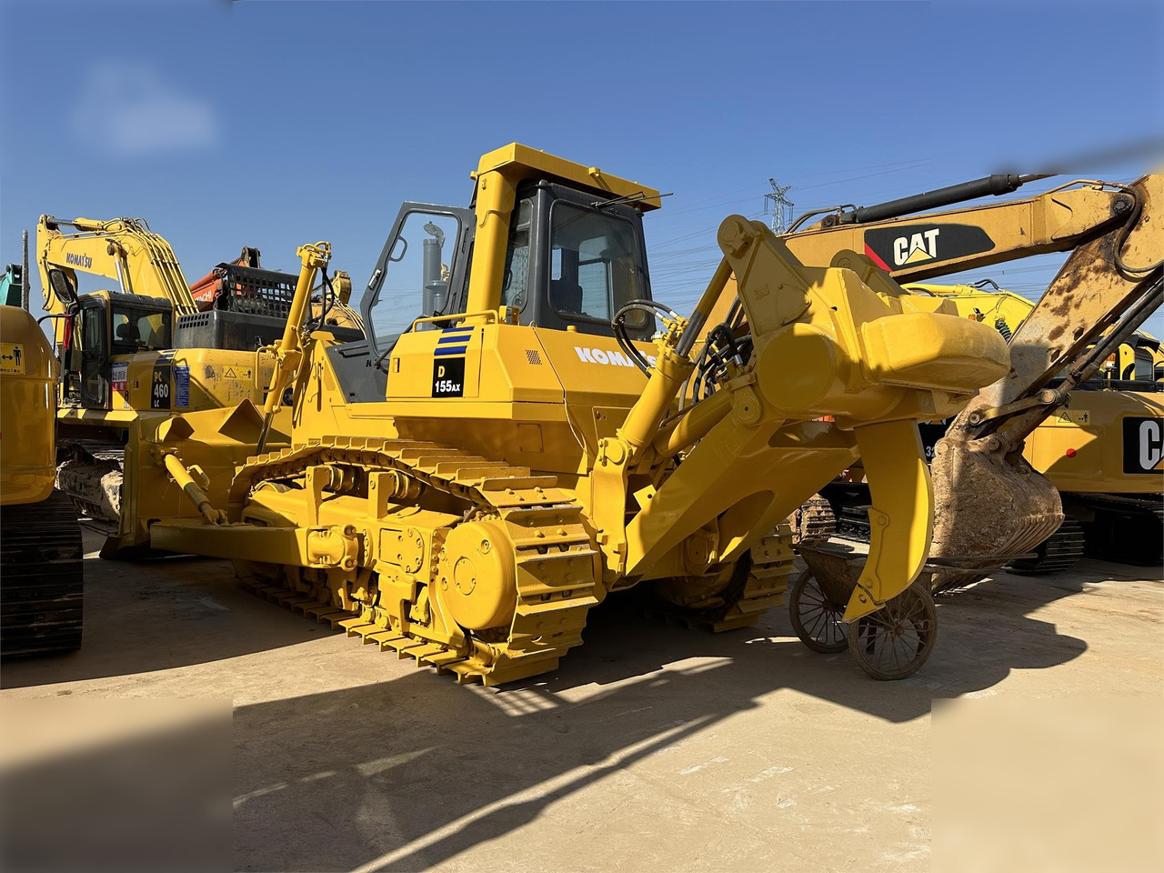 KOMATSU D155A-5 - Bulldozer: foto 2 KOMATSU D155A-5 - Bulldozer: foto 2