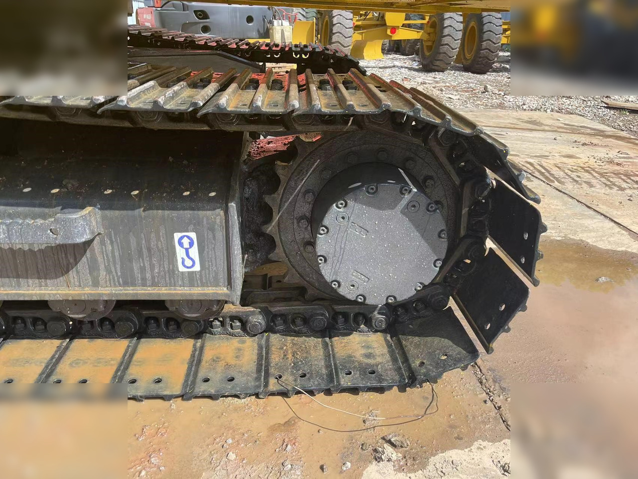 KOMATSU PC120-8 - Escavatore cingolato: foto 5 KOMATSU PC120-8 - Escavatore cingolato: foto 5