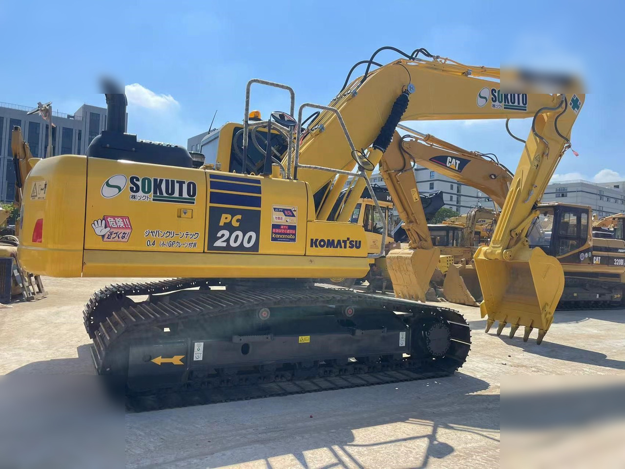 KOMATSU PC200-8 - Escavatore cingolato: foto 3 KOMATSU PC200-8 - Escavatore cingolato: foto 3