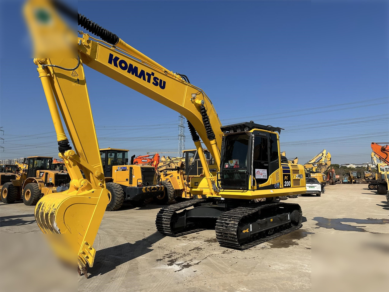 KOMATSU PC200-8 - Escavatore cingolato: foto 2 KOMATSU PC200-8 - Escavatore cingolato: foto 2