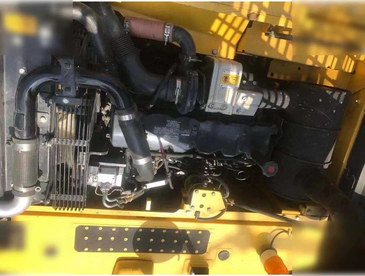 KOMATSU PC200-8 - Escavatore cingolato: foto 3 KOMATSU PC200-8 - Escavatore cingolato: foto 3