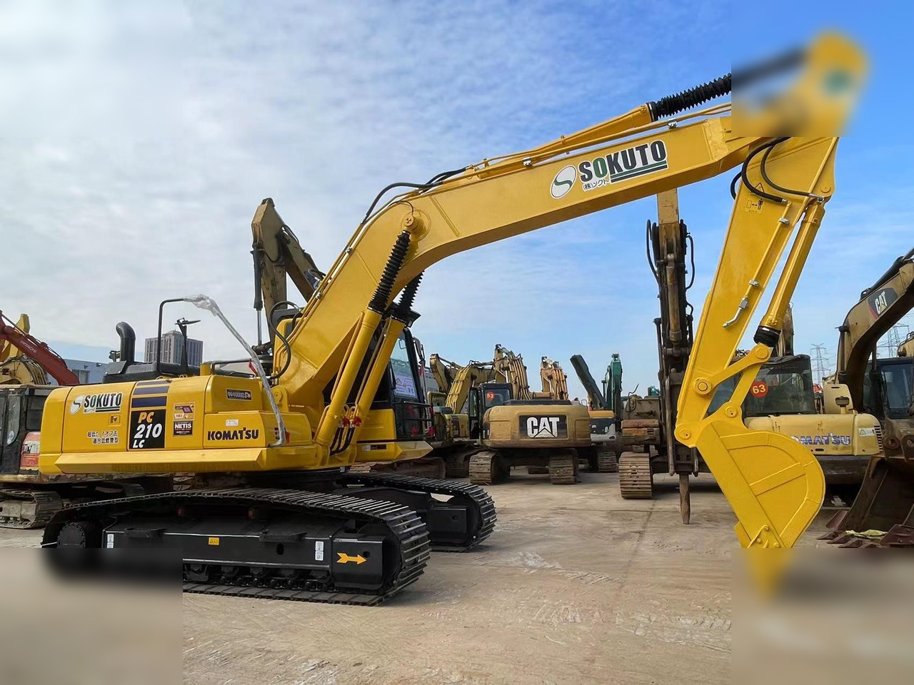 KOMATSU PC210 LC-8 - Escavatore cingolato: foto 2 KOMATSU PC210 LC-8 - Escavatore cingolato: foto 2