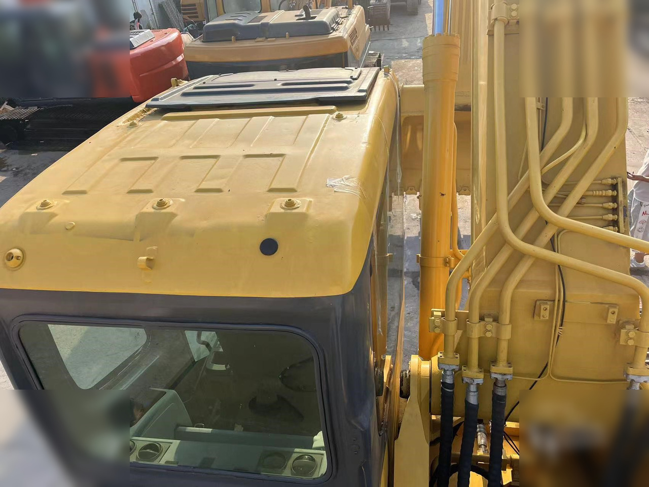 KOMATSU PC350-7 - Escavatore cingolato: foto 4 KOMATSU PC350-7 - Escavatore cingolato: foto 4