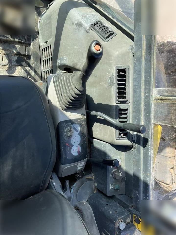 KOMATSU PC35MR-2 - Miniescavatore: foto 4 KOMATSU PC35MR-2 - Miniescavatore: foto 4