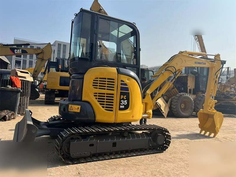 KOMATSU PC35MR - Miniescavatore: foto 1 KOMATSU PC35MR - Miniescavatore: foto 1