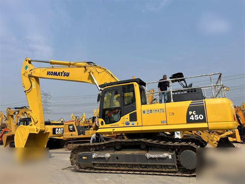 KOMATSU PC450-8 - Escavatore cingolato: foto 1 KOMATSU PC450-8 - Escavatore cingolato: foto 1