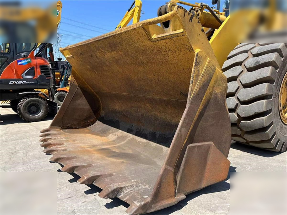 KOMATSU WA600-3 - Pala gommata: foto 4 KOMATSU WA600-3 - Pala gommata: foto 4