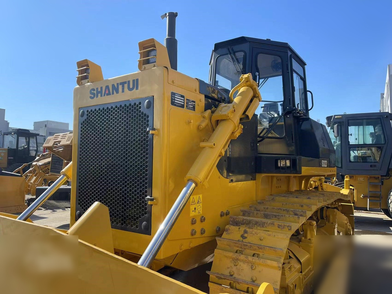 SHANTUI SD22 - Bulldozer: foto 1 SHANTUI SD22 - Bulldozer: foto 1