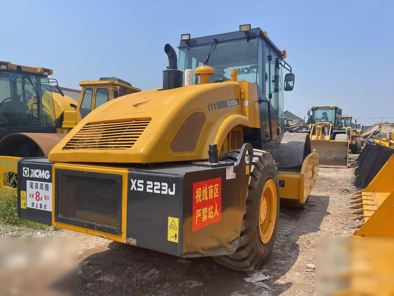 XCMG XS223J - Rullo compattatore/ Rullo compressore: foto 2 XCMG XS223J - Rullo compattatore/ Rullo compressore: foto 2
