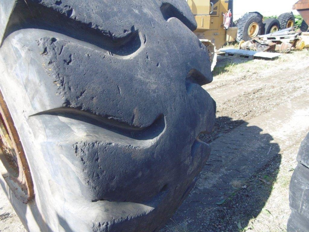 Däck 29,5X29 - Pneumatico: foto 1 Däck 29,5X29 - Pneumatico: foto 1