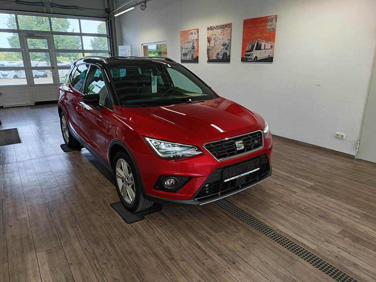 Seat Arona 1,5TSI FR*AHK*NAVI*ACC*LED*BEATS*R-KAM*DAB - SUV/ Fuoristrada: foto 3 Seat Arona 1,5TSI FR*AHK*NAVI*ACC*LED*BEATS*R-KAM*DAB - SUV/ Fuoristrada: foto 3