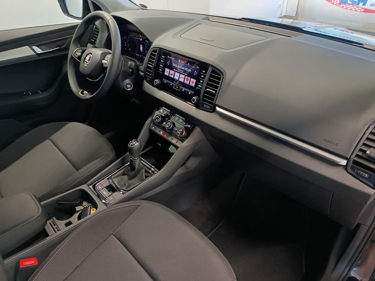 SUV/ Fuoristrada Skoda Karoq Selection 1,5TSI*NAVI*AHK-VORBER*LED*R-KAM: foto 17