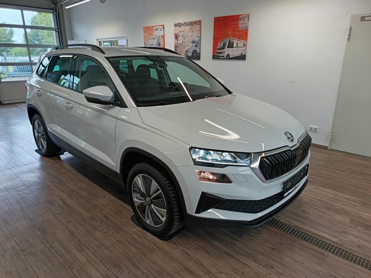Skoda Karoq Style 1,5TSI DSG*AHK-VORBER*NAVI*LED*R-KAM - SUV/ Fuoristrada: foto 3 Skoda Karoq Style 1,5TSI DSG*AHK-VORBER*NAVI*LED*R-KAM - SUV/ Fuoristrada: foto 3