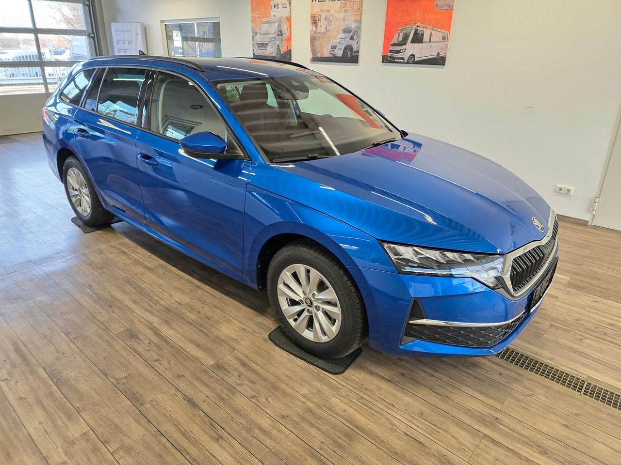 Skoda Octavia Combi Selection DSG*LED*ACC*WINTERPAKET* - Autovettura: foto 3 Skoda Octavia Combi Selection DSG*LED*ACC*WINTERPAKET* - Autovettura: foto 3