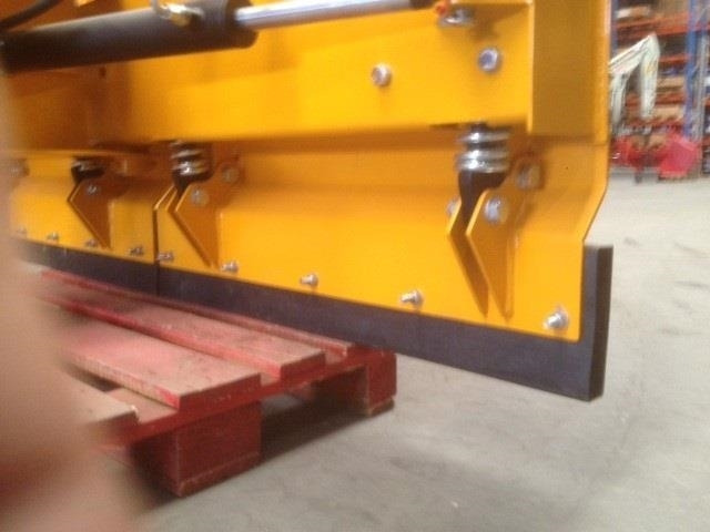 JST MS-200 Sneplov - Lama neve per Macchina agricola: foto 4 JST MS-200 Sneplov - Lama neve per Macchina agricola: foto 4