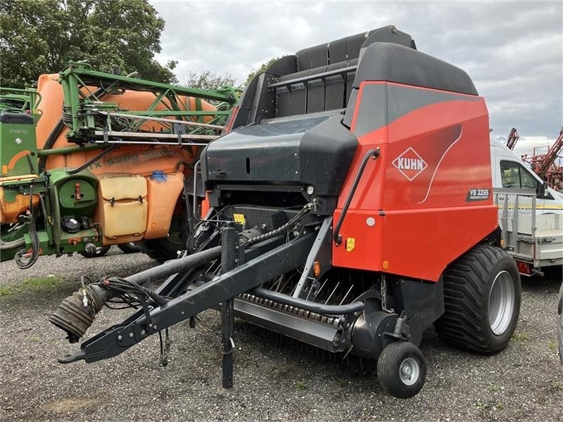 Kuhn VB 2295 - Rotopressa: foto 2 Kuhn VB 2295 - Rotopressa: foto 2