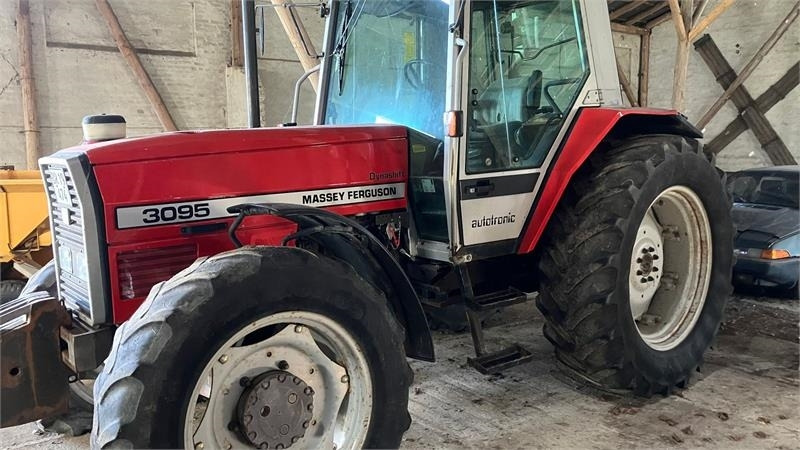 Massey Ferguson 3095 Dynashift - Trattore: foto 1 Massey Ferguson 3095 Dynashift - Trattore: foto 1