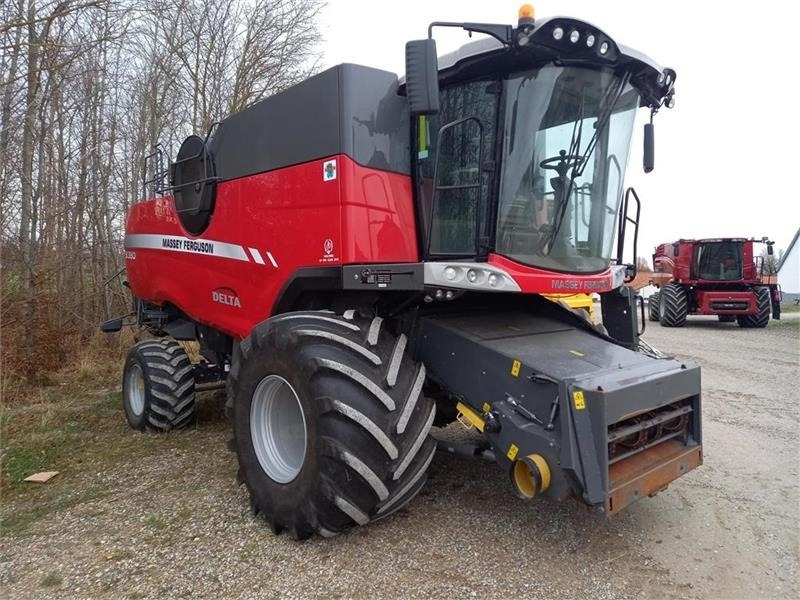 Massey Ferguson 9380 DELTA 35 fods Powerflow - Mietitrebbia: foto 2 Massey Ferguson 9380 DELTA 35 fods Powerflow - Mietitrebbia: foto 2
