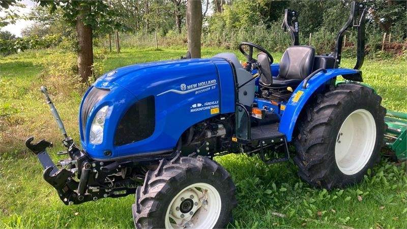 New Holland Boomer 55 - Trattore comunale: foto 1 New Holland Boomer 55 - Trattore comunale: foto 1