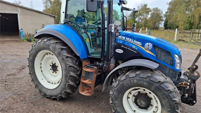 New Holland T5.115 EC - Trattore: foto 2 New Holland T5.115 EC - Trattore: foto 2