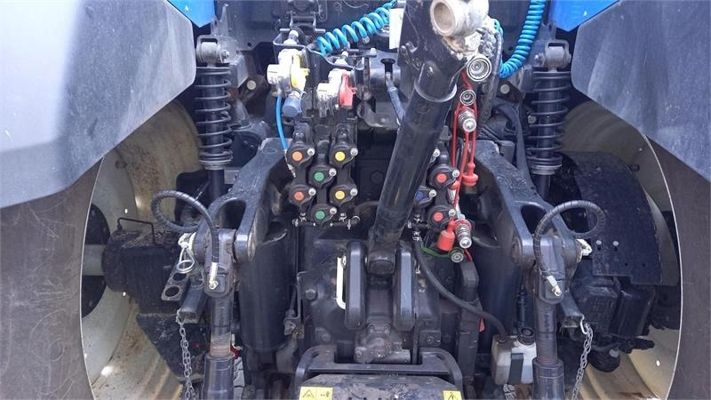 New Holland T7.315 HD - Trattore: foto 5 New Holland T7.315 HD - Trattore: foto 5