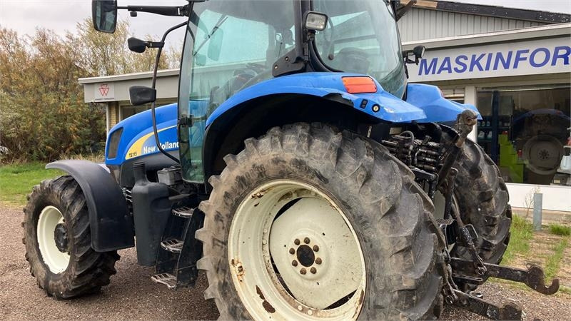 New Holland TS 115 A  - Trattore: foto 3 New Holland TS 115 A  - Trattore: foto 3