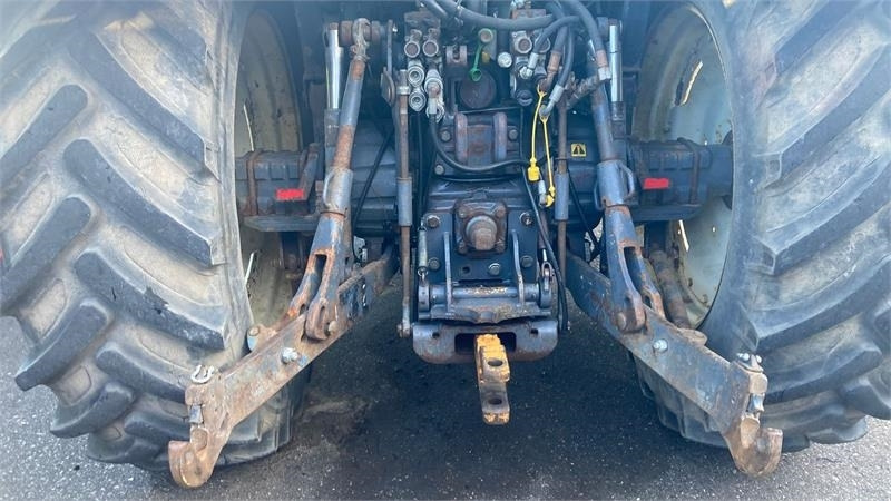 New Holland TS115 - Trattore: foto 4 New Holland TS115 - Trattore: foto 4