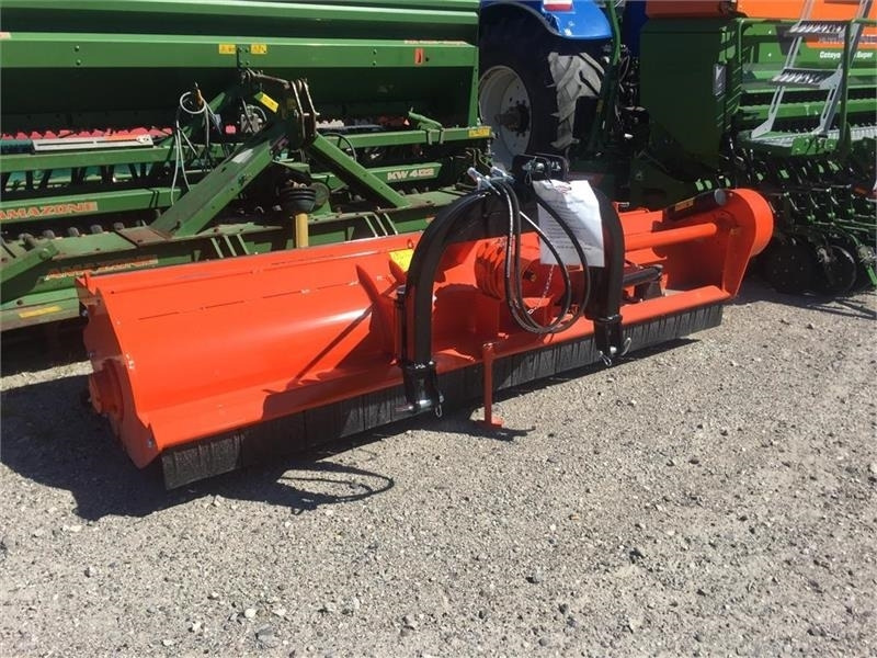 Perfect KT-300 - Falciatrice: foto 1 Perfect KT-300 - Falciatrice: foto 1