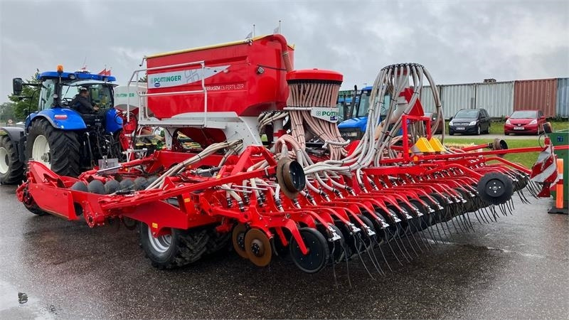 Pöttinger Terrasem C6 Fertilizer m. Tegosem 500 - Seminatrice combinata: foto 5 Pöttinger Terrasem C6 Fertilizer m. Tegosem 500 - Seminatrice combinata: foto 5