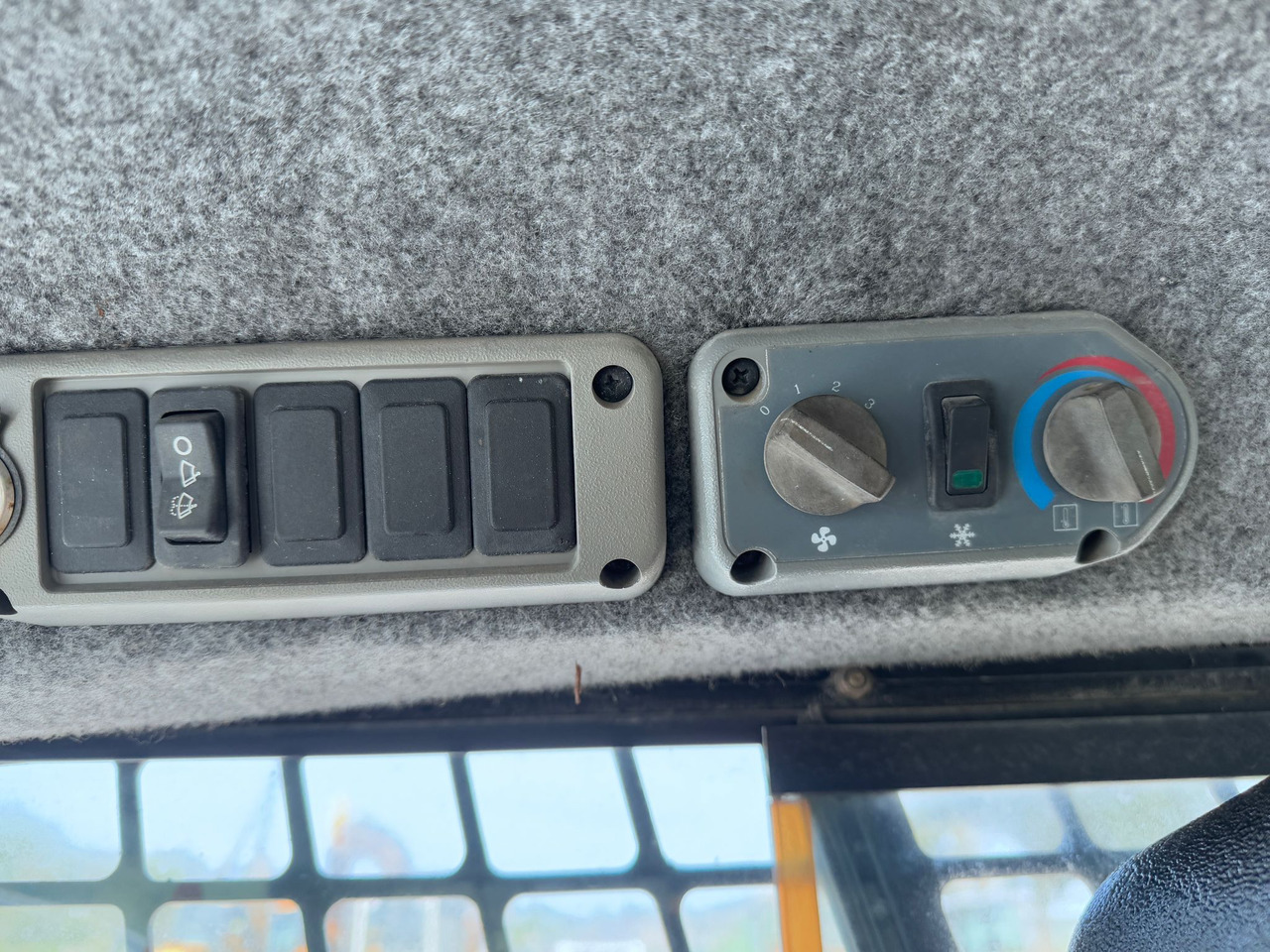 Minipala BOBCAT T300: foto 17
