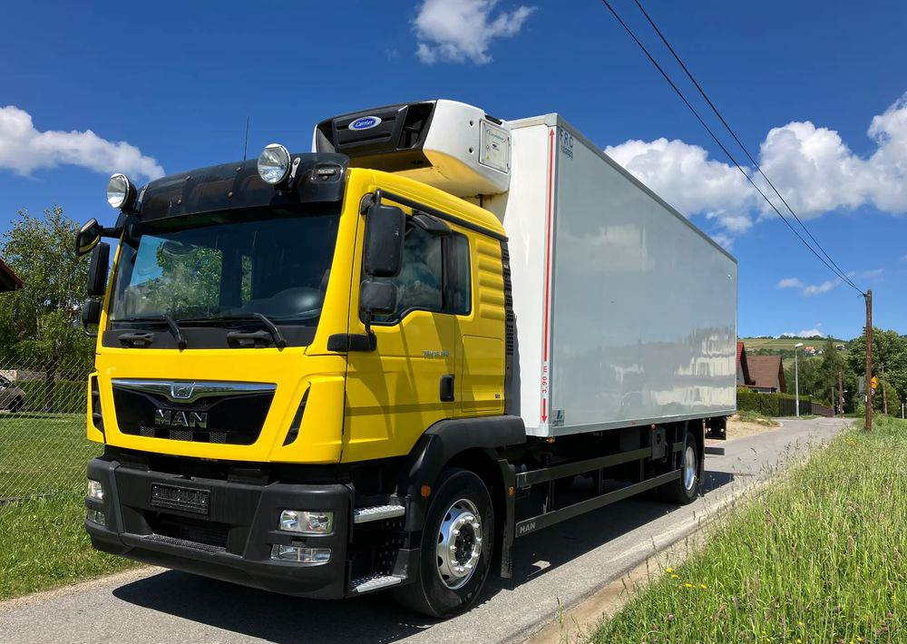 MAN MAN TGM 18.290 SYPIALKA chłodnia izoterma kontener - Autocarro frigorifero: foto 1 MAN MAN TGM 18.290 SYPIALKA chłodnia izoterma kontener - Autocarro frigorifero: foto 1