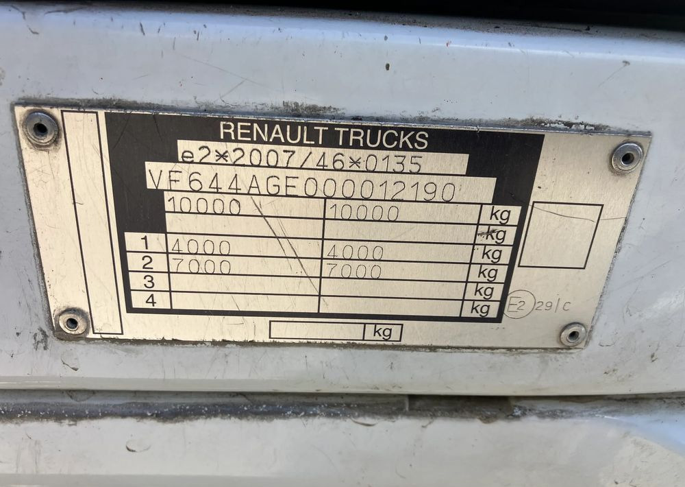 Renault Midlum 180 dxi burtówka skrzynia paka - Autocarro con pianale/ Cassone fisso: foto 5 Renault Midlum 180 dxi burtówka skrzynia paka - Autocarro con pianale/ Cassone fisso: foto 5
