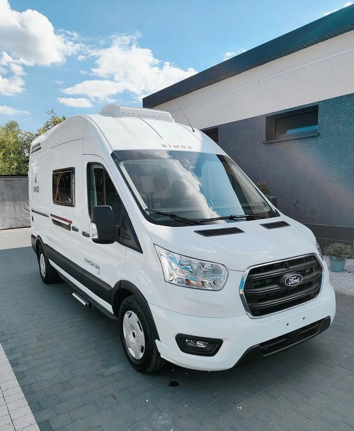 FORD Rimor NEW Ford Van 238 Truma Diesel Roller Shutters Remis AUTOMAT - Furgonato: foto 1 FORD Rimor NEW Ford Van 238 Truma Diesel Roller Shutters Remis AUTOMAT - Furgonato: foto 1