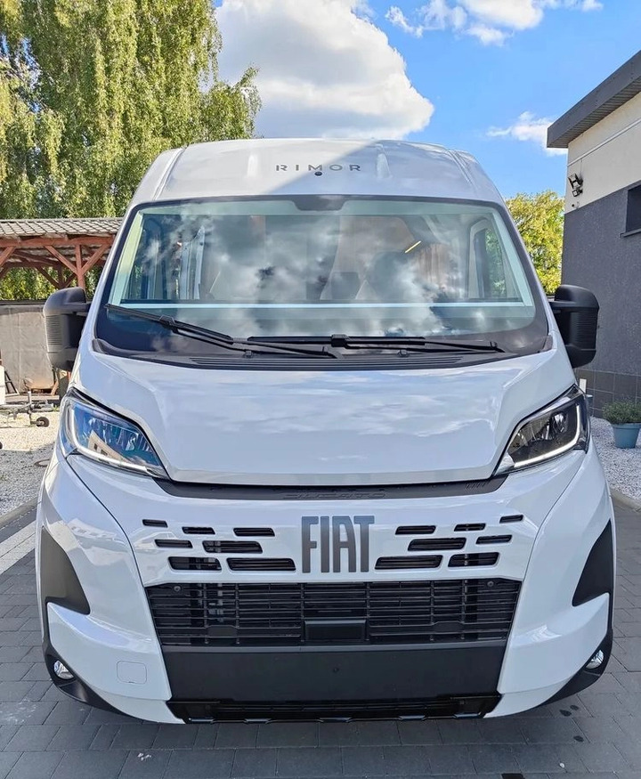 Fiat Ducato Rimor Horus 45 NEW AUTOMAT Grau Truma Diesel Lampen FULL LED 4-Sitzer - Furgonato: foto 2 Fiat Ducato Rimor Horus 45 NEW AUTOMAT Grau Truma Diesel Lampen FULL LED 4-Sitzer - Furgonato: foto 2