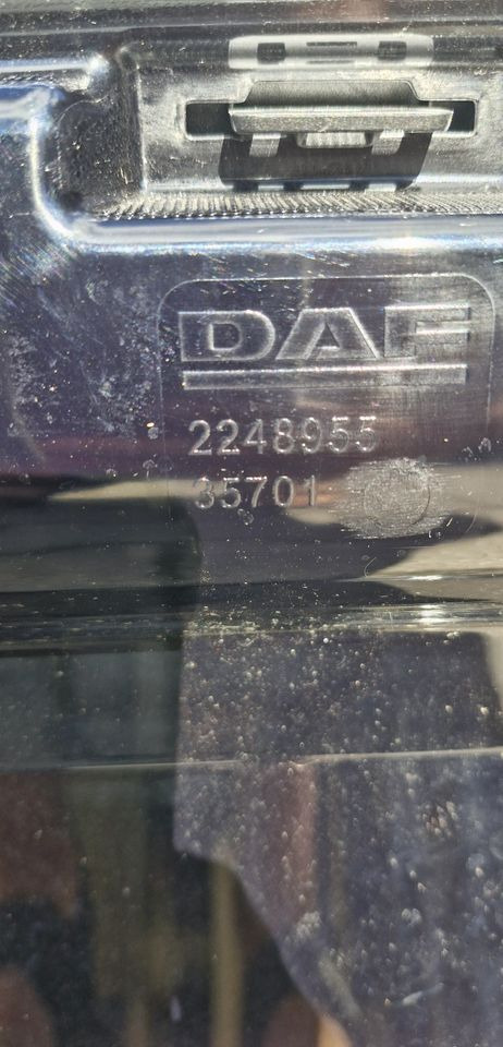 DAF XF XG BLENDA PRZECIWSŁONECZNA KOMPLETNA NOWAA - Carrozzeria ed esterni: foto 3 DAF XF XG BLENDA PRZECIWSŁONECZNA KOMPLETNA NOWAA - Carrozzeria ed esterni: foto 3